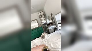 Leslie Golden (lesliehannahbelle) OnlyFans Leaks Instagram Star is a Former Cheerleader 59