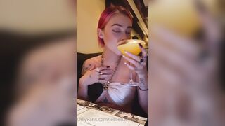 Leslie Golden (lesliehannahbelle) OnlyFans Leaks Instagram Star is a Former Cheerleader 52