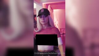 Leslie Golden (lesliehannahbelle) OnlyFans Leaks Instagram Star is a Former Cheerleader 22