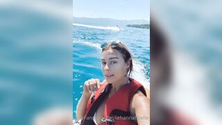 Leslie Golden (lesliehannahbelle) OnlyFans Leaks Instagram Star is a Former Cheerleader 38