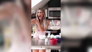 Leslie Golden (lesliehannahbelle) OnlyFans Leaks Instagram Star is a Former Cheerleader 71