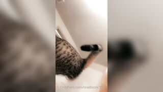 Madisonc1997 (Madison Carter) OnlyFans Leaks Maddi MFC model Natural 30HH boobs Super Dork 46
