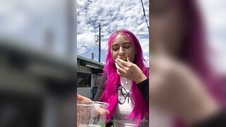 Leslie Golden (lesliehannahbelle) OnlyFans Leaks Instagram Star is a Former Cheerleader 56