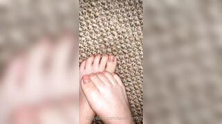 Laceyamour (Lacey) OnlyFans Leaks Fill my Pussy Queen 30