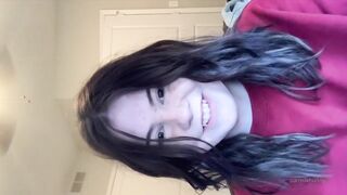 Oatmilkhuny (Sage Alex Camryn) OnlyFans Leaks Oat Milk Huny Girl Porn Video 7