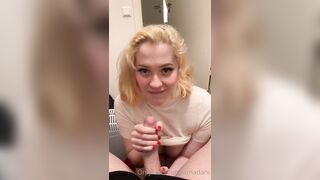 Amadani (Real_Amadani) OnlyFans Leaks Sweden Girl Porn Video 371
