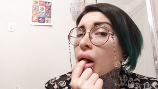 Arianestamour (Ariane Saint-Amour) OnlyFans Leaks Montreal fetish model and the ultimate geek girl 393