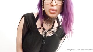 Arianestamour (Ariane Saint-Amour) OnlyFans Leaks Montreal fetish model and the ultimate geek girl 237