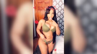 Ariielalalangosta (Ariela) OnlyFans Leaks ariiela1230 Ebony Latina Smug Girl Porn Video 9