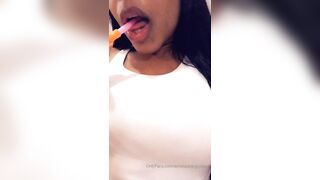 Ariielalalangosta (Ariela) OnlyFans Leaks ariiela1230 Ebony Latina Smug Girl Porn Video 1