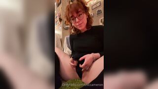 Thiccameron (Cam) OnlyFans Leaks Sweet Little Redhead with a Pussy Worship Kink Porn Video 323