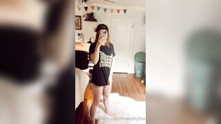 Theivoryfox (Ivory Fox) OnlyFans Leaks huge nerd, psych major, sweet tooth Porn Video 130