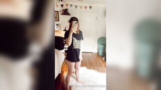 Theivoryfox (Ivory Fox) OnlyFans Leaks huge nerd, psych major, sweet tooth Porn Video 130