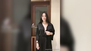 Xoprincessapril (Princess April) OnlyFans Asian Chinese e-Girlfriend Porn Video 46