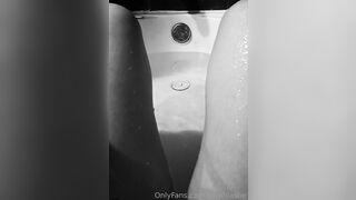 Sarahlashe (Sarah Lashe) OnlyFans Leaks Dark Haired Girl from Quebec 31