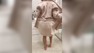 JuicyTooshie (Ashleigh) OnlyFans Leaks Face Reveal Juicy Tooshie Queen of Erotica Porn Video 33