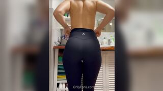 JuicyTooshie (Ashleigh) OnlyFans Leaks Face Reveal Juicy Tooshie Queen of Erotica Porn Video 9