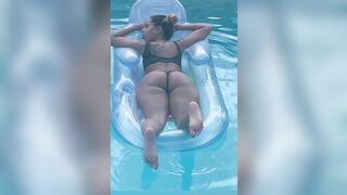 Stephkegels (Steph Kegels) OnlyFans Leaks a gril with a big smile & heart & ass Porn Video 122