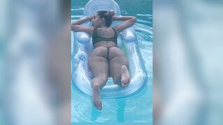 Stephkegels (Steph Kegels) OnlyFans Leaks a gril with a big smile & heart & ass Porn Video 122