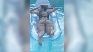 Stephkegels (Steph Kegels) OnlyFans Leaks a gril with a big smile & heart & ass Porn Video 122