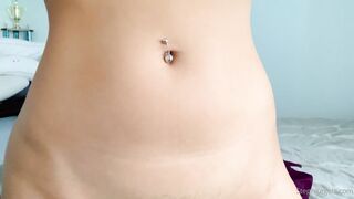 Stephkegels (Steph Kegels) OnlyFans Leaks a gril with a big smile & heart & ass Porn Video 43