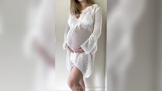 Funmum (Fun Mum aka TheFunMilf) OnlyFans The Fun Milf is a Hot Wife Porn Video 367