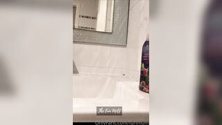 Funmum (Fun Mum aka TheFunMilf) OnlyFans The Fun Milf is a Hot Wife Porn Video 412