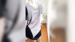 Funmum (Fun Mum aka TheFunMilf) OnlyFans The Fun Milf is a Hot Wife Porn Video 214