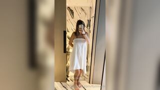 Funmum (Fun Mum aka TheFunMilf) OnlyFans The Fun Milf is a Hot Wife Porn Video 391