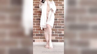 Funmum (Fun Mum aka TheFunMilf) OnlyFans The Fun Milf is a Hot Wife Porn Video 218