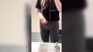 Funmum (Fun Mum aka TheFunMilf) OnlyFans The Fun Milf is a Hot Wife Porn Video 103