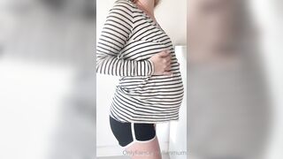 Funmum (Fun Mum aka TheFunMilf) OnlyFans The Fun Milf is a Hot Wife Porn Video 319