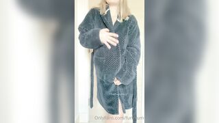 Funmum (Fun Mum aka TheFunMilf) OnlyFans The Fun Milf is a Hot Wife Porn Video 206