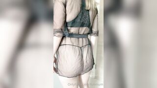 Funmum (Fun Mum aka TheFunMilf) OnlyFans The Fun Milf is a Hot Wife Porn Video 273