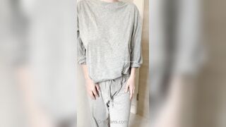 Funmum (Fun Mum aka TheFunMilf) OnlyFans The Fun Milf is a Hot Wife Porn Video 275