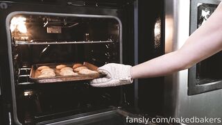 Nakedbakers (Naked Bakers) OnlyFans Leaks nakedbakerstv Blondie Babe Porn Video 82