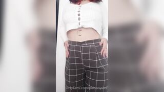 Poisonyviee (Poison Yvie) OnlyFans Leaks Yvie Velour Big Ass Latina Porn Video 134
