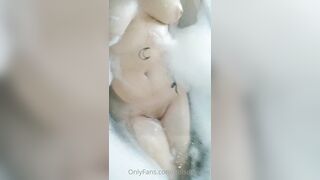 Poisonyviee (Poison Yvie) OnlyFans Leaks Yvie Velour Big Ass Latina Porn Video 176