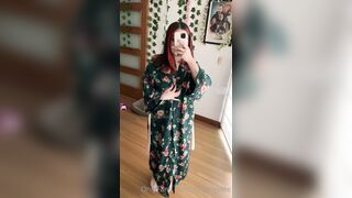 Poisonyviee (Poison Yvie) OnlyFans Leaks Yvie Velour Big Ass Latina Porn Video 102