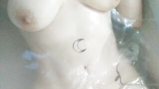 Poisonyviee (Poison Yvie) OnlyFans Leaks Yvie Velour Big Ass Latina Porn Video 213