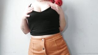 Poisonyviee (Poison Yvie) OnlyFans Leaks Yvie Velour Big Ass Latina Porn Video 257