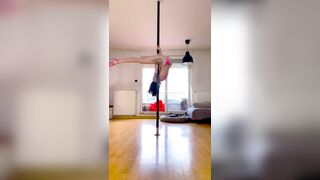 AnaKatana (anndroid17 aka anakatana2) OnlyFans Leaks Ana Katana Thin Psycho Babe Porn Video 8