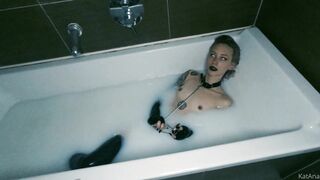 AnaKatana (anndroid17 aka anakatana2) OnlyFans Leaks Ana Katana Thin Psycho Babe Porn Video 63