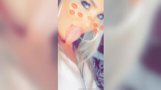  Butterybubblebutt (Brittany Benz) OnlyFans Leaks bootygangtv aka LolBambii_ Horny Blondie Porn Video 3