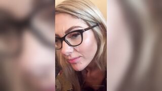 ButteryBubbleButt (Brittany Benz) brittanybenz_ OnlyFans Leaks Cam Girl Salam Habibi is a Good Girl Gone Bad 92