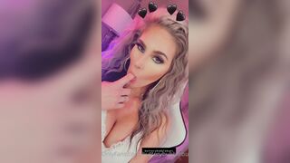 ButteryBubbleButt (Brittany Benz) brittanybenz_ OnlyFans Leaks Cam Girl Salam Habibi is a Good Girl Gone Bad 133