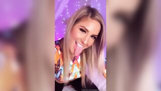 ButteryBubbleButt (Brittany Benz) brittanybenz_ OnlyFans Leaks Cam Girl Salam Habibi is a Good Girl Gone Bad 10
