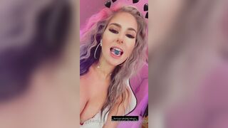 ButteryBubbleButt (Brittany Benz) brittanybenz_ OnlyFans Leaks Cam Girl Salam Habibi is a Good Girl Gone Bad 146