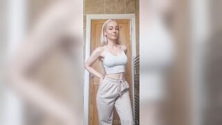 Chloxxhill (Chloxxhillvip aka Chloe) OnlyFans Leaks Blondie Geeky Girl Next Door from Yorkshire Porn Video 192
