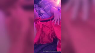 Bebacksoonxx (hotblondesistersx) OnlyFans Leaks Horny Slut Blondie Sister Porn Video 2